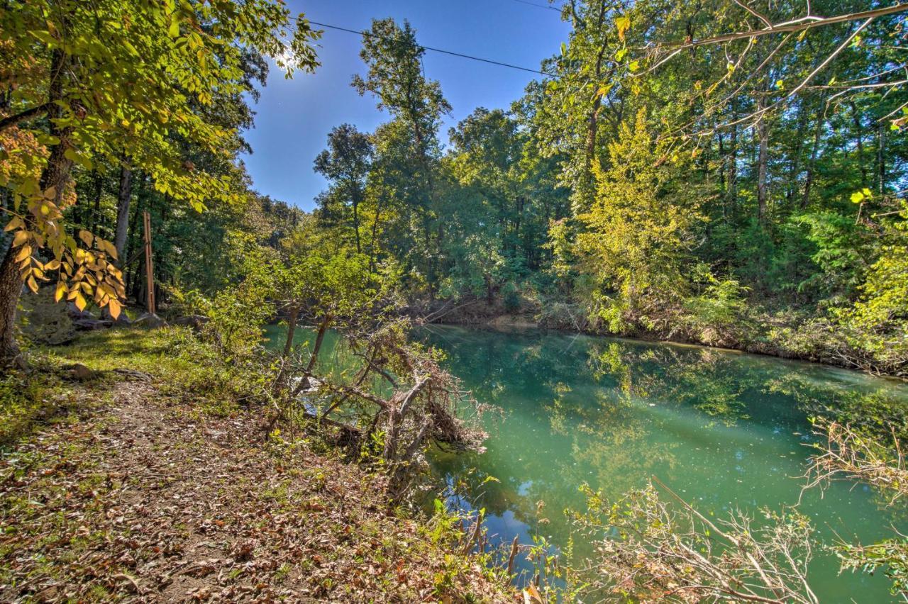 The Treehouse Cabin Creekside Home With Hot Tub! Summerville Exteriör bild