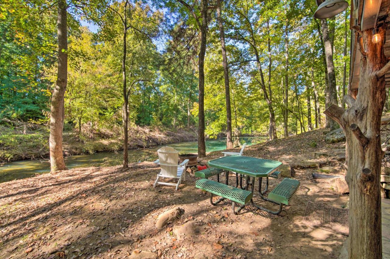 The Treehouse Cabin Creekside Home With Hot Tub! Summerville Exteriör bild