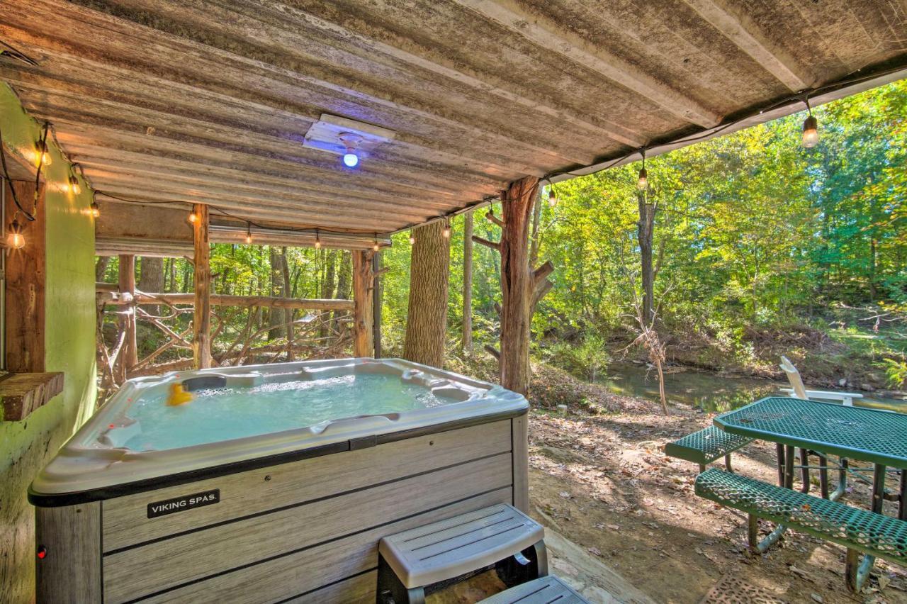 The Treehouse Cabin Creekside Home With Hot Tub! Summerville Exteriör bild