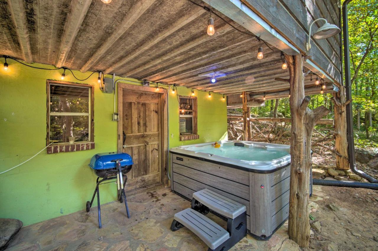 The Treehouse Cabin Creekside Home With Hot Tub! Summerville Exteriör bild