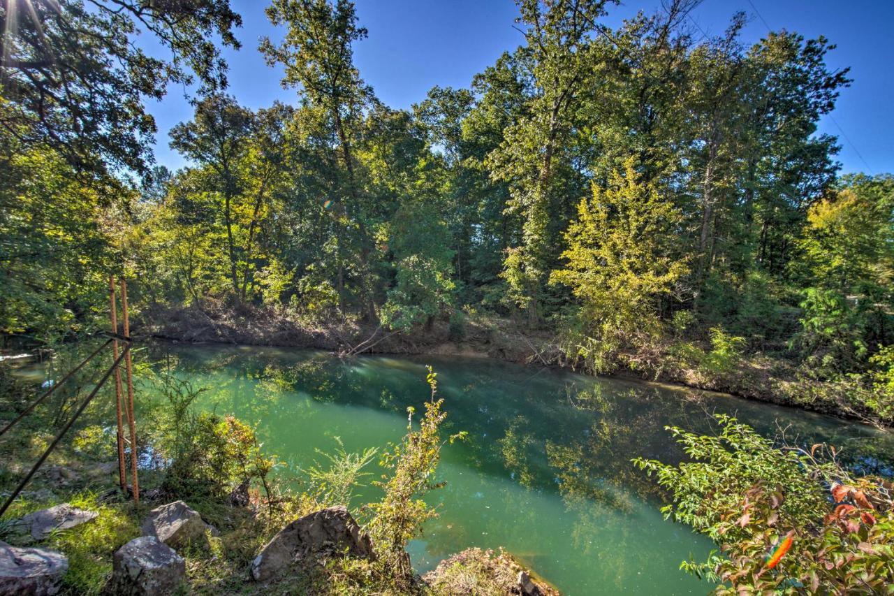 The Treehouse Cabin Creekside Home With Hot Tub! Summerville Exteriör bild